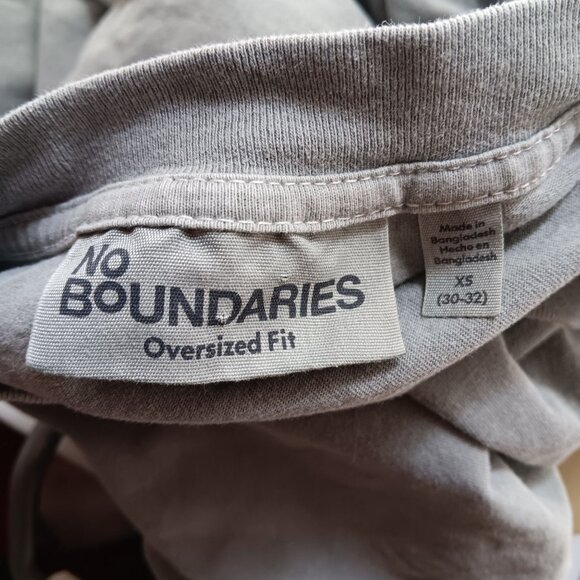 Vintage T-Shirt XS Single Stitch 1990's No Boundaries Gray Oversized (30-32) - Picture 6 of 6